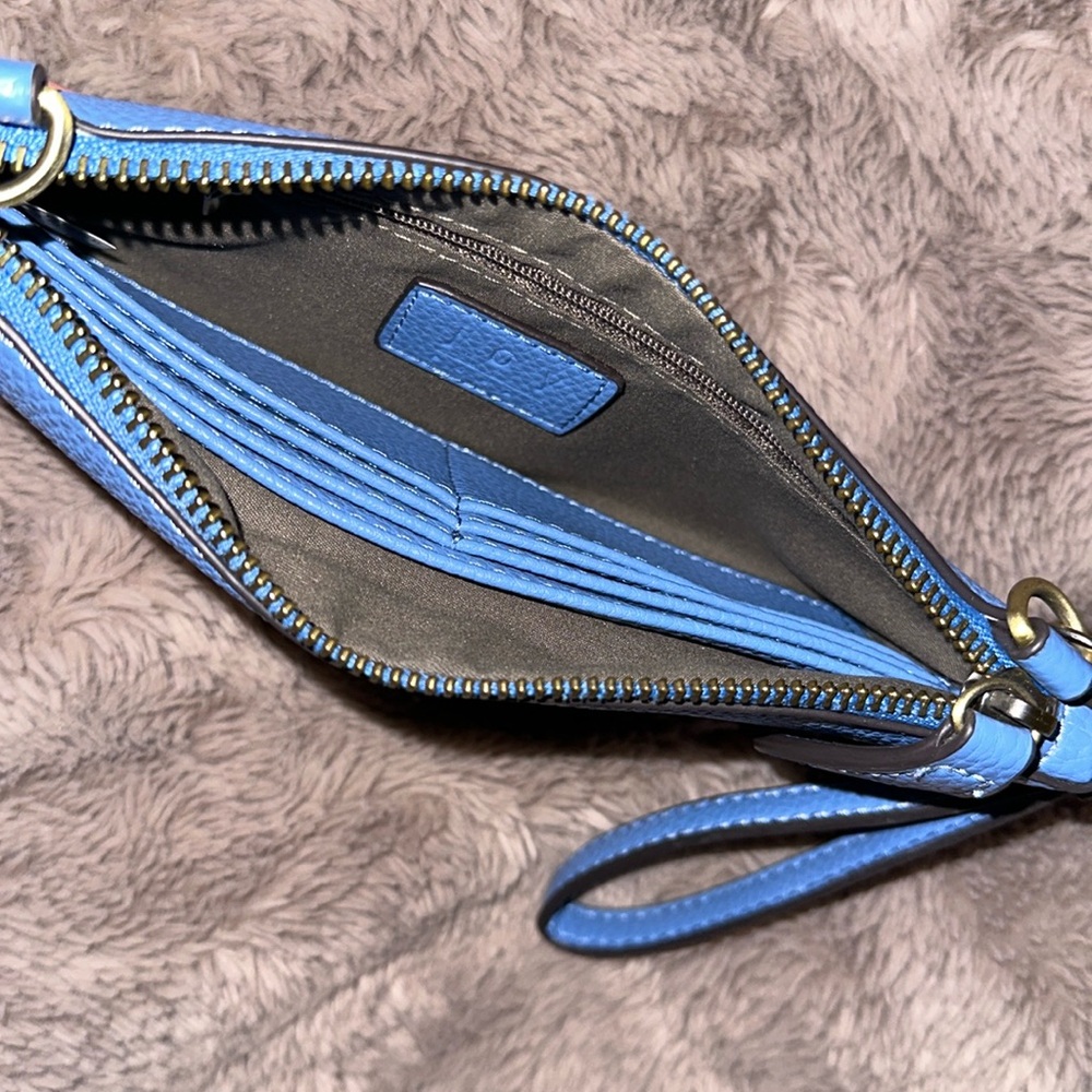 Joy Susan Mini Wristlet Clutch | Retired color | Vegan Leather - Picture 4 of 4